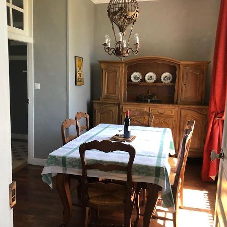 La Maison Ruth Montbray Luaran gambar