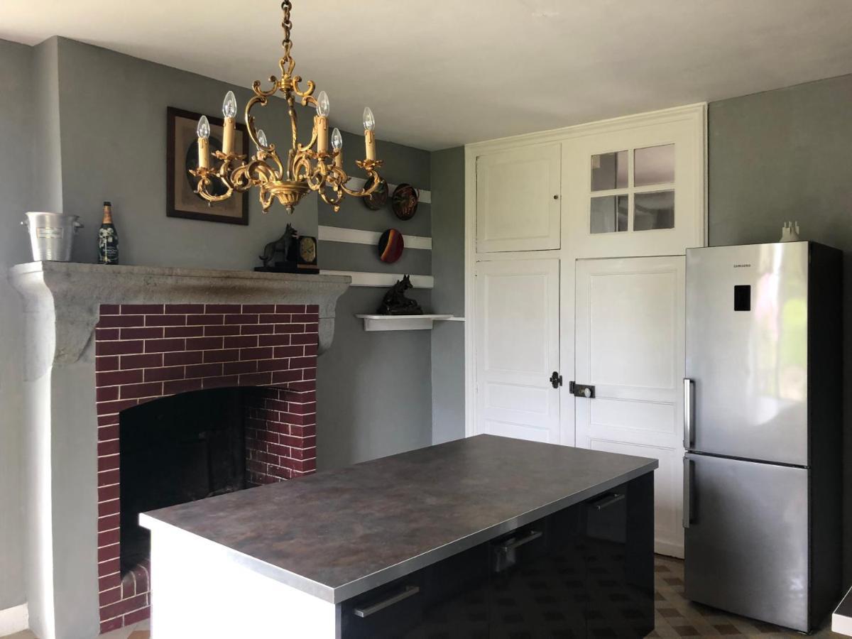La Maison Ruth Montbray Luaran gambar